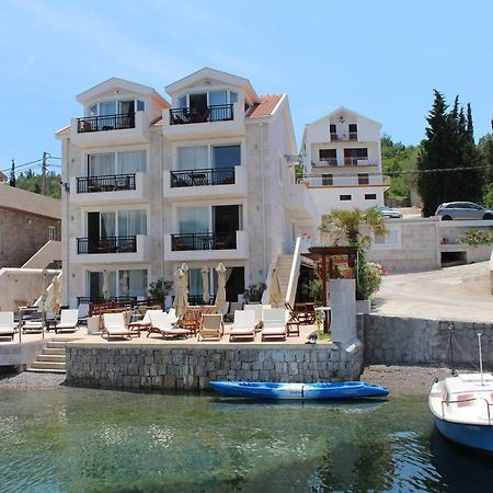 Apartments Harmonia Tivat Exterior foto