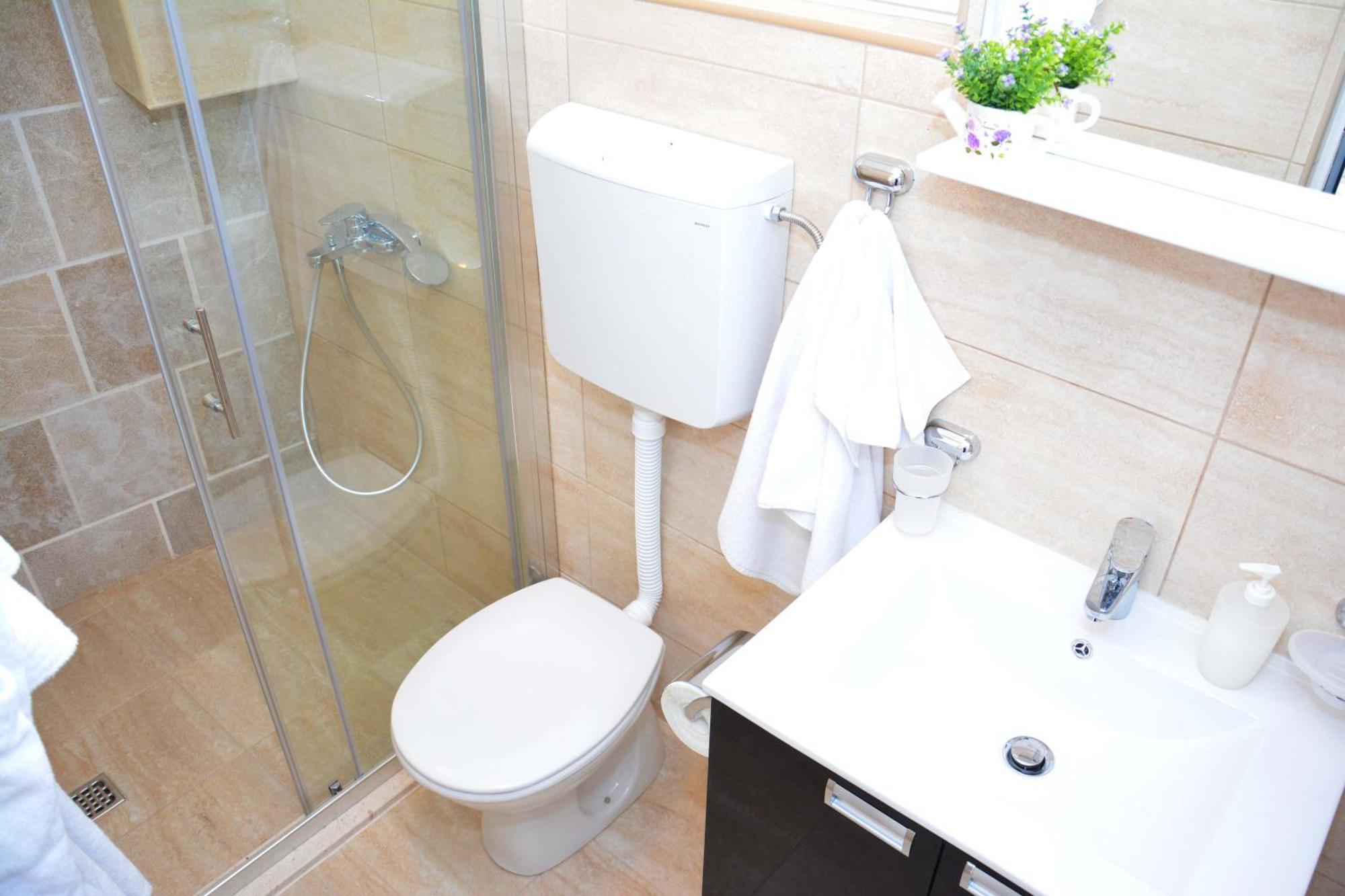 Apartments Harmonia Tivat Quarto foto
