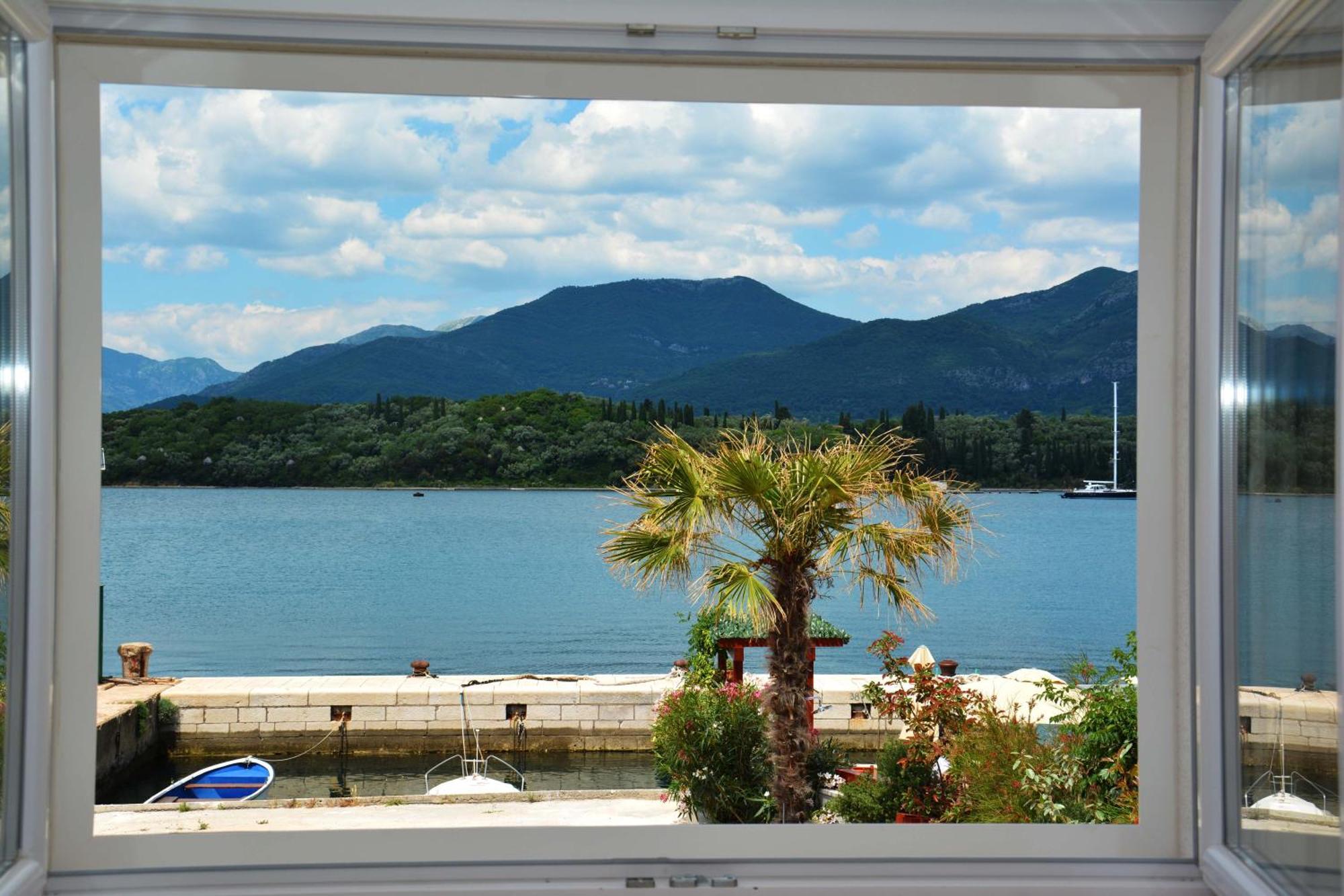 Apartments Harmonia Tivat Quarto foto