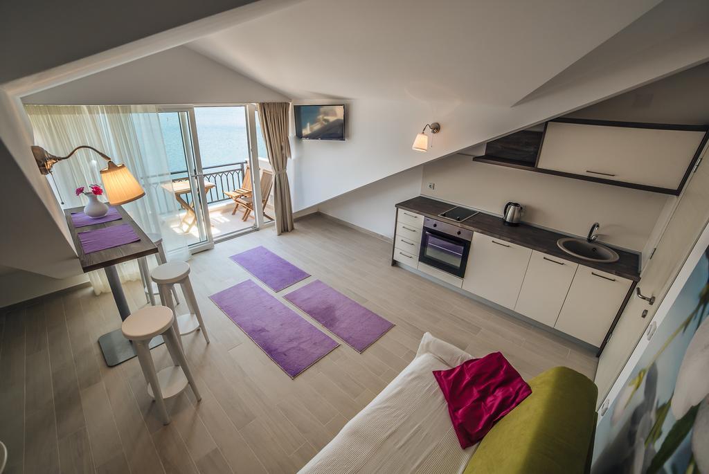 Apartments Harmonia Tivat Exterior foto
