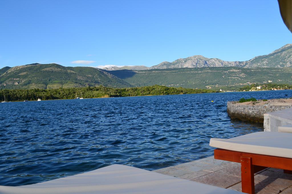 Apartments Harmonia Tivat Exterior foto